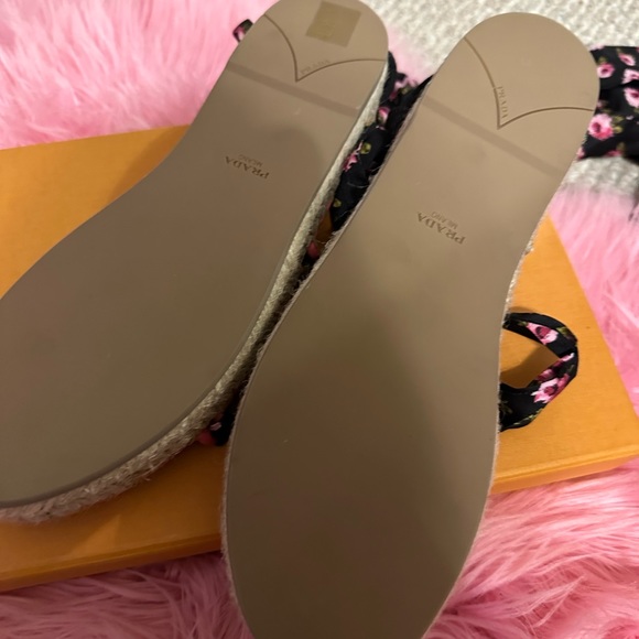 Prada floral espadrilles - Picture 4 of 7
